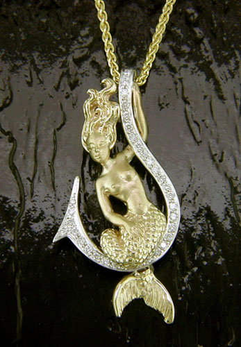 M150
14K MERMAID PENDANT
MERMAID ON HOOK WITH .20 TW DIAMONDS
SIZE: 1 5/16in. /34mm High
CATEGORY:&nbsp;PENDANT